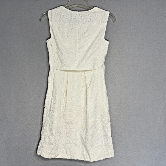 Diane Von Furstenberg Eyelet Embroidered Sheath Mini Dress Size 0 Pockets Luxury - Picture 2 of 11